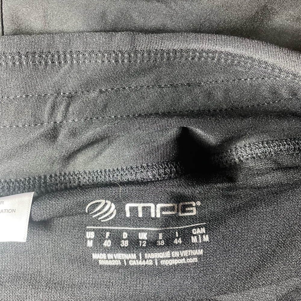 Mpg Shorts - image 6